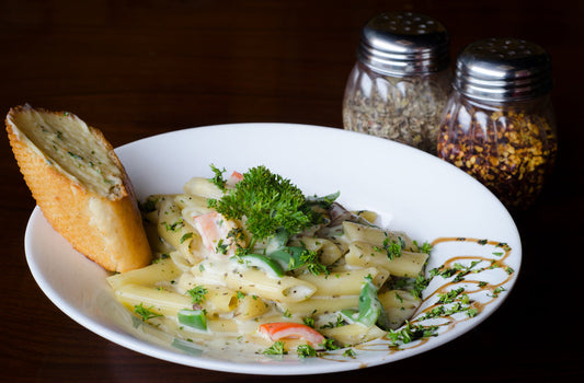 Creamy Lemon Garlic Stone Crab Pasta: A Luxurious Coastal-Inspired Recipe